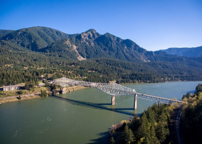 Bridge of the Gods - Cascade Locks Tourism Committee